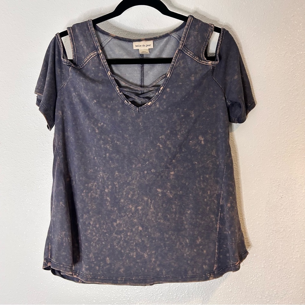 Belle Du Jour Navy Distressed Short Sleeve Top Size Large
